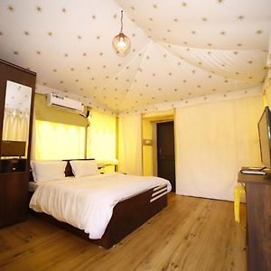 Tent AC